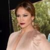 Jennifer Lopez, che décolleté vertiginoso!