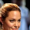 Angelina Jolie ferita alla testa sul set del film Salt